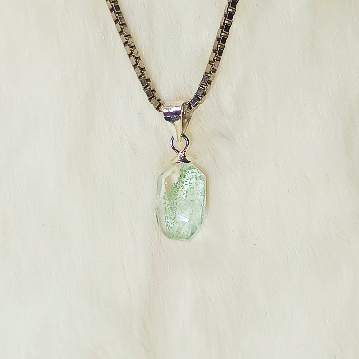 Green Phantom Pendant II